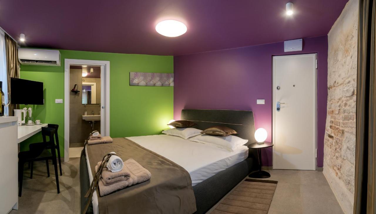 Annie'S Stone Studio & Room สปลิท ภายนอก รูปภาพ